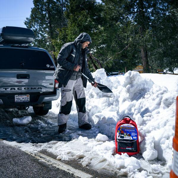 2 Person Cold Weather Survival Kit (3 Day Backpack) - Image 4